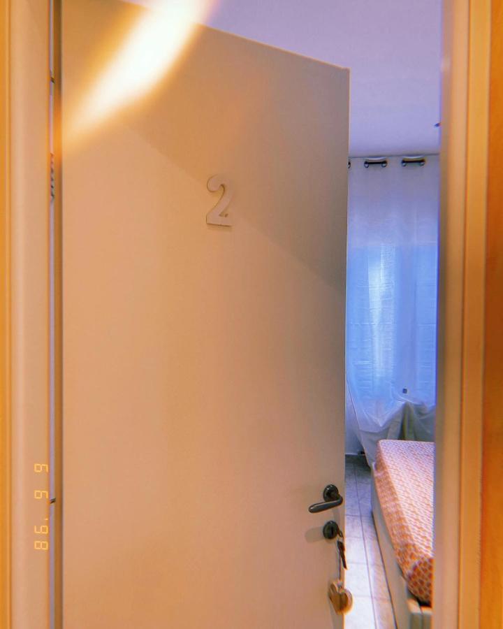 La Casa Del Giglio Hotel Albenga Exterior foto